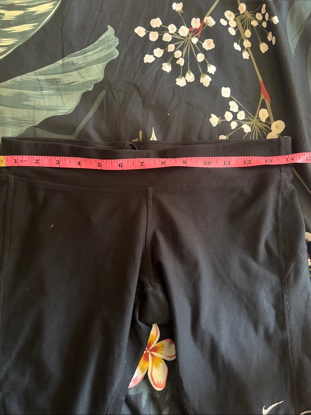Nike Dri Fit Black Capri Leggings, Size M